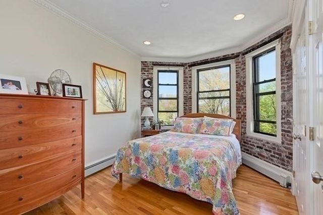 61 Park Dr 10, Boston, MA 02215