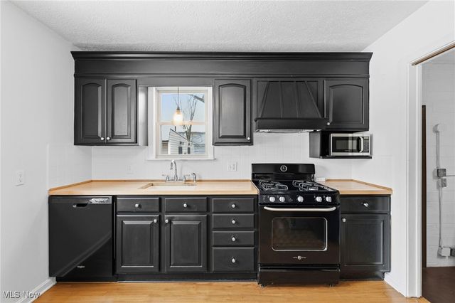 4514 Orchard Road, Fairview Park, OH 44126