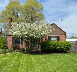 4514 Orchard Road, Fairview Park, OH 44126
