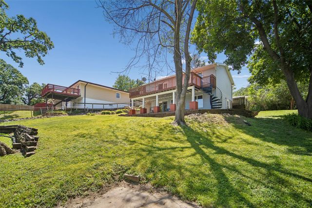 320 E Hughes Avenue, Des Moines, IA 50315