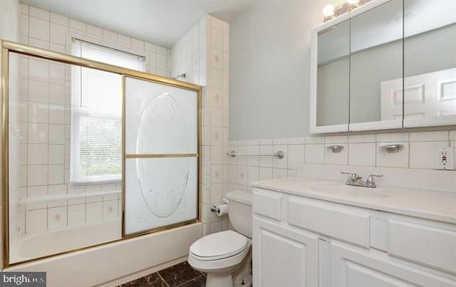 6011 FALLS RD, Baltimore, MD 21209