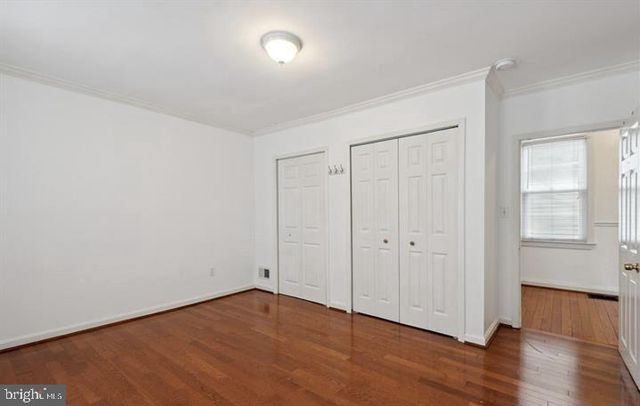 6011 FALLS RD, Baltimore, MD 21209