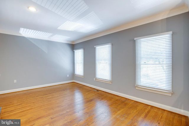 2914 OAKTON CREST PL, Vienna, VA 22181