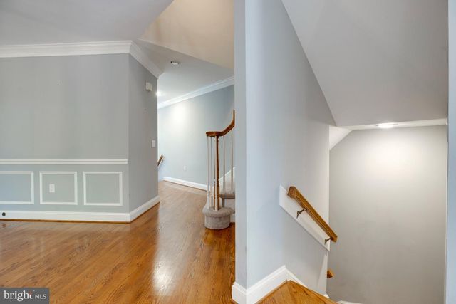 2914 OAKTON CREST PL, Vienna, VA 22181