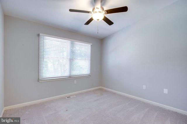 2914 OAKTON CREST PL, Vienna, VA 22181
