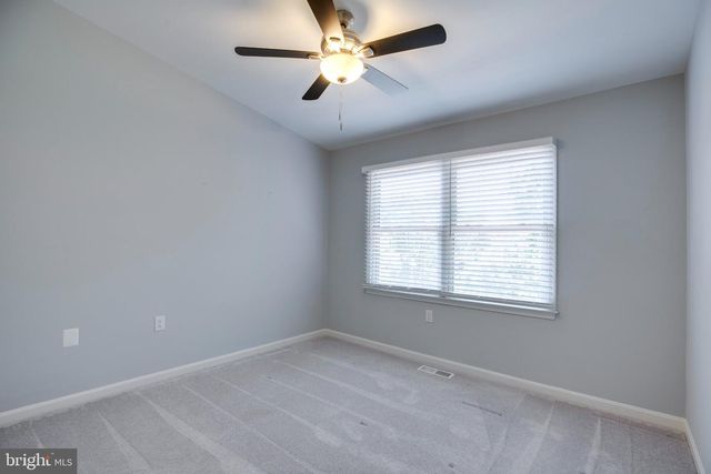 2914 OAKTON CREST PL, Vienna, VA 22181