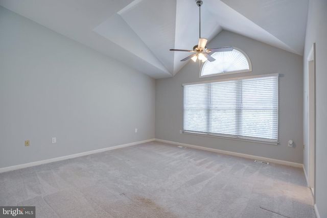 2914 OAKTON CREST PL, Vienna, VA 22181