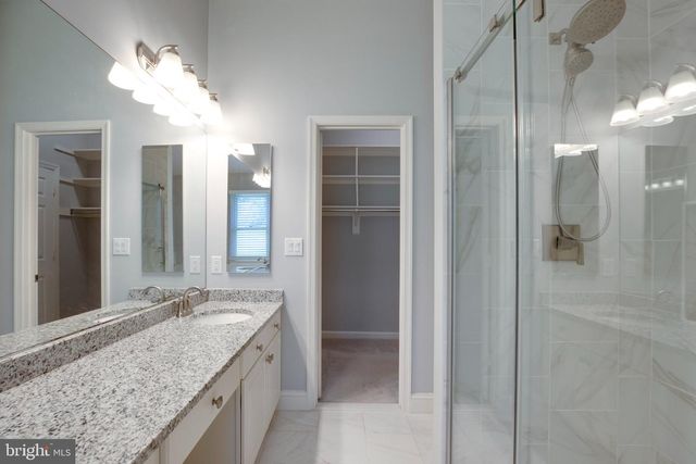 2914 OAKTON CREST PL, Vienna, VA 22181