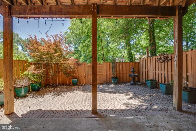2914 OAKTON CREST PL, Vienna, VA 22181