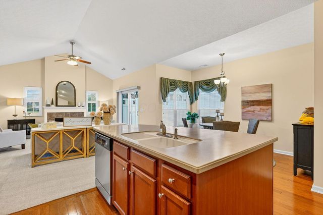 6931 Rothwell Street, New Albany, OH 43054