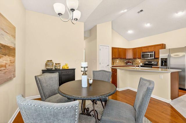 6931 Rothwell Street, New Albany, OH 43054