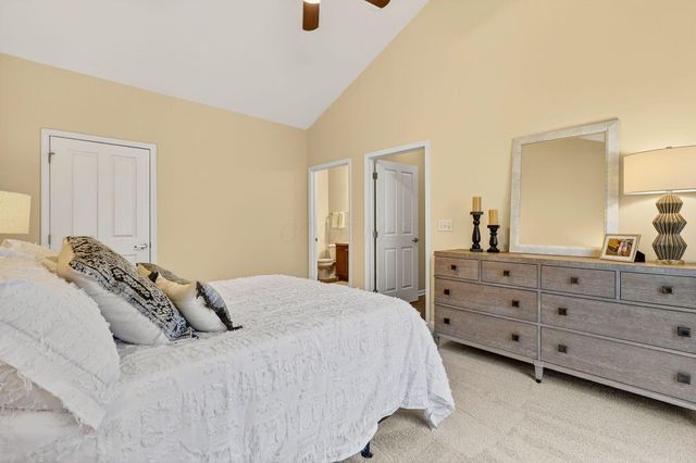 6931 Rothwell Street, New Albany, OH 43054