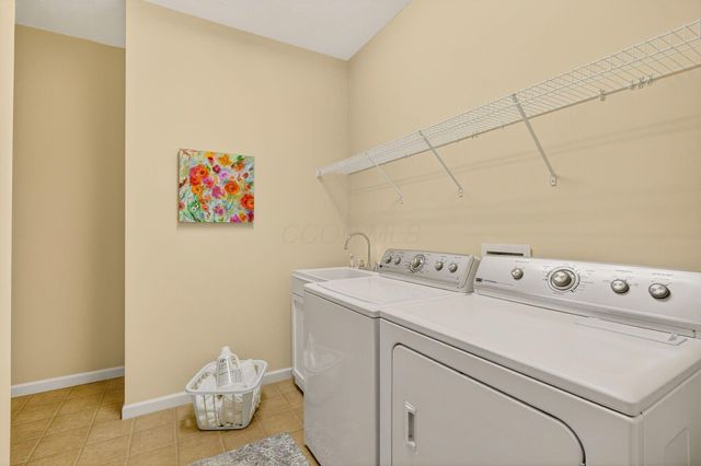 6931 Rothwell Street, New Albany, OH 43054