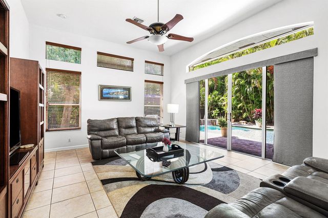 4972 Forest Dale Drive, Lake Worth, FL 33449