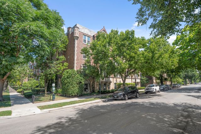 344 S MAPLE Avenue 3B, Oak Park, IL 60302