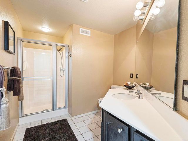 5048 Viewridge Way, Oceanside, CA 92056