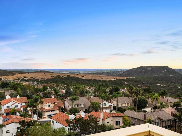 5048 Viewridge Way, Oceanside, CA 92056