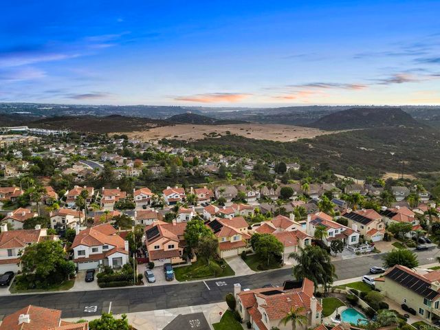5048 Viewridge Way, Oceanside, CA 92056