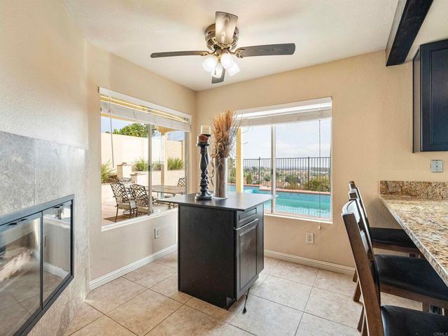 5048 Viewridge Way, Oceanside, CA 92056