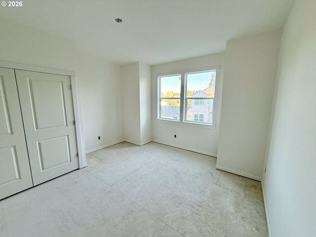9916 Ne 28TH Pl, Vancouver, WA 98686