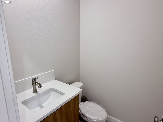 9916 Ne 28TH Pl, Vancouver, WA 98686