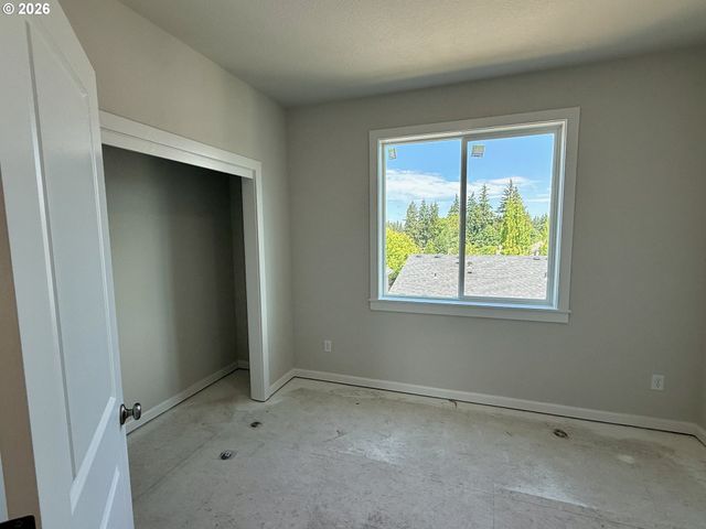 9916 Ne 28TH Pl, Vancouver, WA 98686