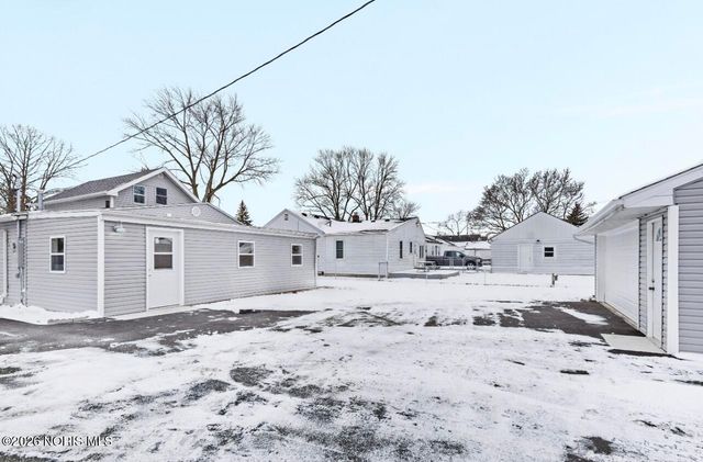 213 E Indiana Avenue, Maumee, OH 43537