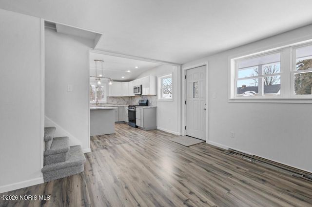 213 E Indiana Avenue, Maumee, OH 43537