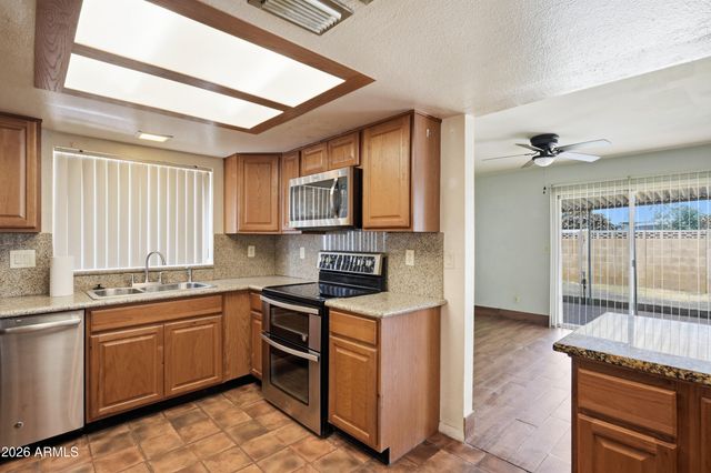 3416 E EDGEWOOD Avenue, Mesa, AZ 85204