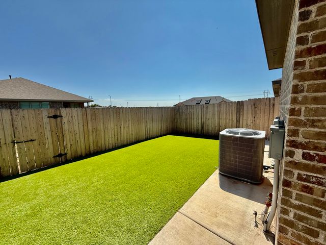 5833 Virginia Avenue, Lubbock, TX 79407