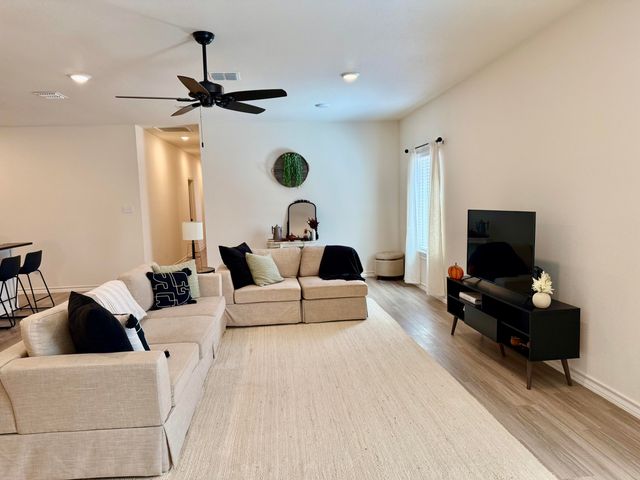 5833 Virginia Avenue, Lubbock, TX 79407