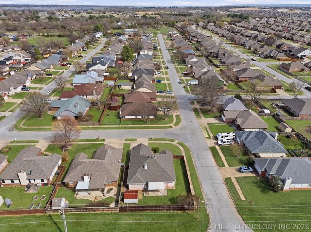 13294 S Maple Street, Glenpool, OK 74033