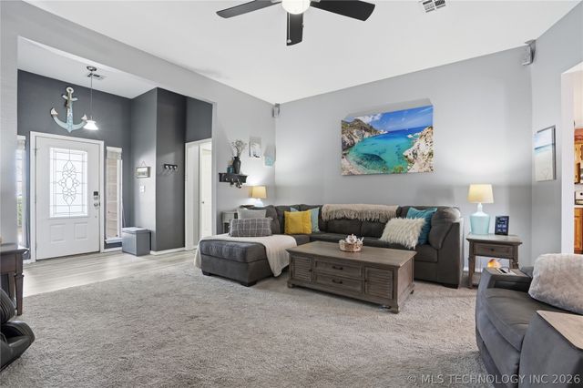 13294 S Maple Street, Glenpool, OK 74033