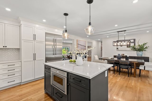 78 Hutchinson Rd, Arlington, MA 02474