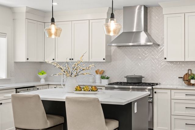 78 Hutchinson Rd, Arlington, MA 02474