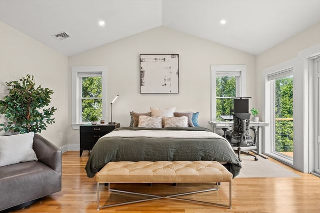 78 Hutchinson Rd, Arlington, MA 02474
