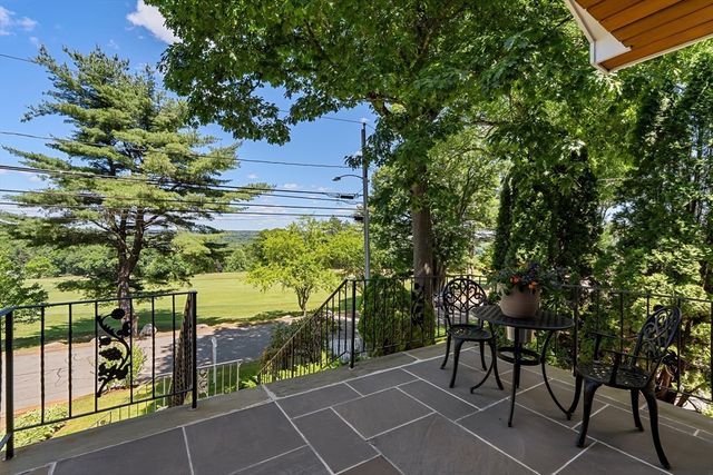 78 Hutchinson Rd, Arlington, MA 02474