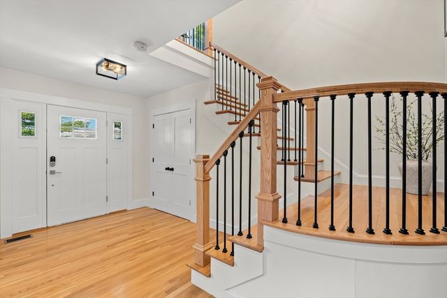 78 Hutchinson Rd, Arlington, MA 02474