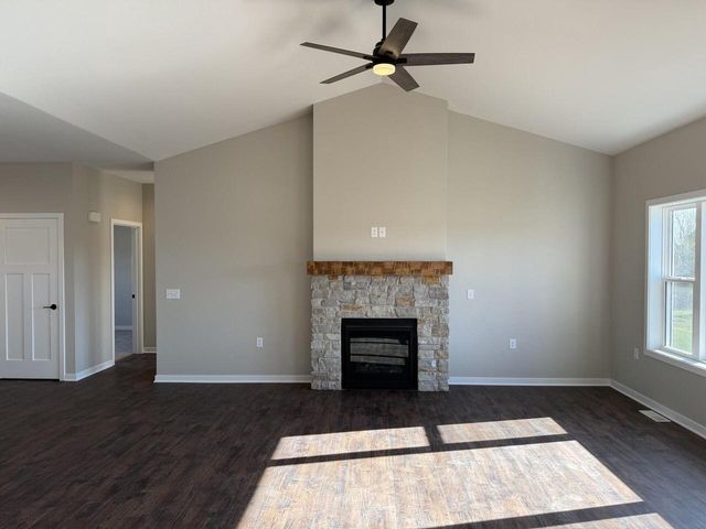 202 Edgewater COURT, Theresa, WI 53091