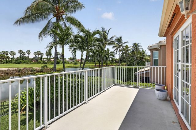1158 OAKWATER Drive, Royal Palm Beach, FL 33411