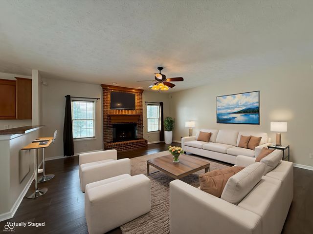 8637 Holm Mountain Circle, Avon, IN 46123