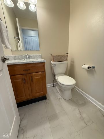 8637 Holm Mountain Circle, Avon, IN 46123