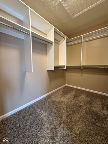 8637 Holm Mountain Circle, Avon, IN 46123