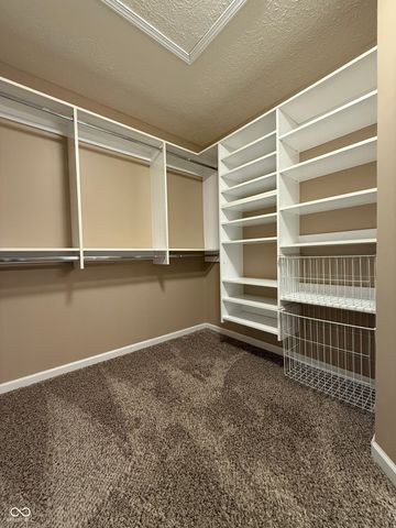 8637 Holm Mountain Circle, Avon, IN 46123