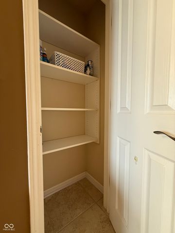 8637 Holm Mountain Circle, Avon, IN 46123