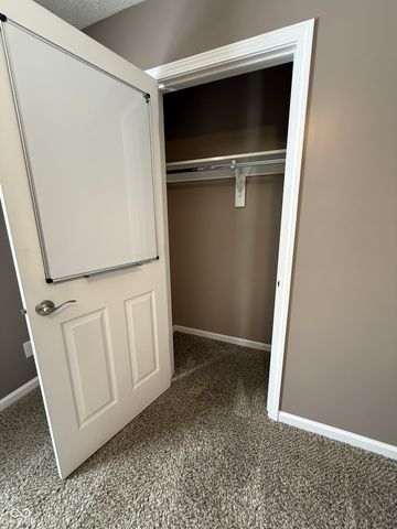 8637 Holm Mountain Circle, Avon, IN 46123