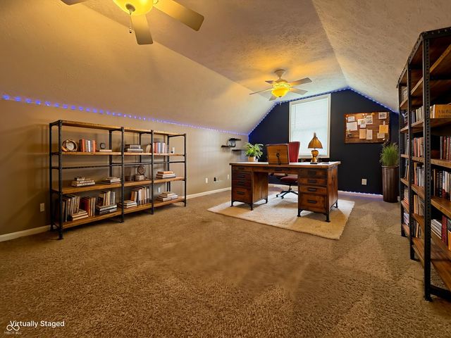 8637 Holm Mountain Circle, Avon, IN 46123