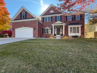 8637 Holm Mountain Circle, Avon, IN 46123