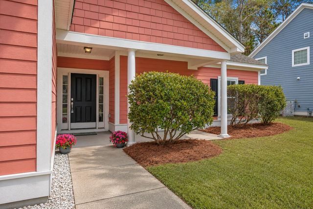 8518 Sentry Circle, North Charleston, SC 29420