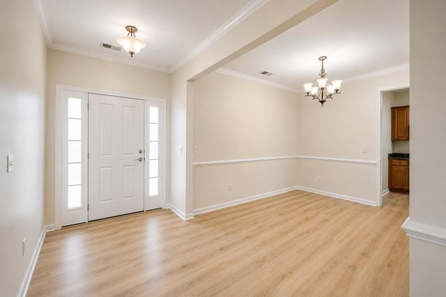 8518 Sentry Circle, North Charleston, SC 29420
